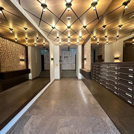 Either Private 2B2B Or Shared 1B1B, Luxury, Bright, Spacious Berlín Exterior foto